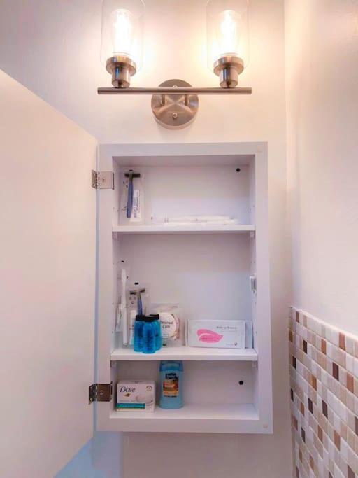 Appartamento Cozy Getaway Everett Esterno foto