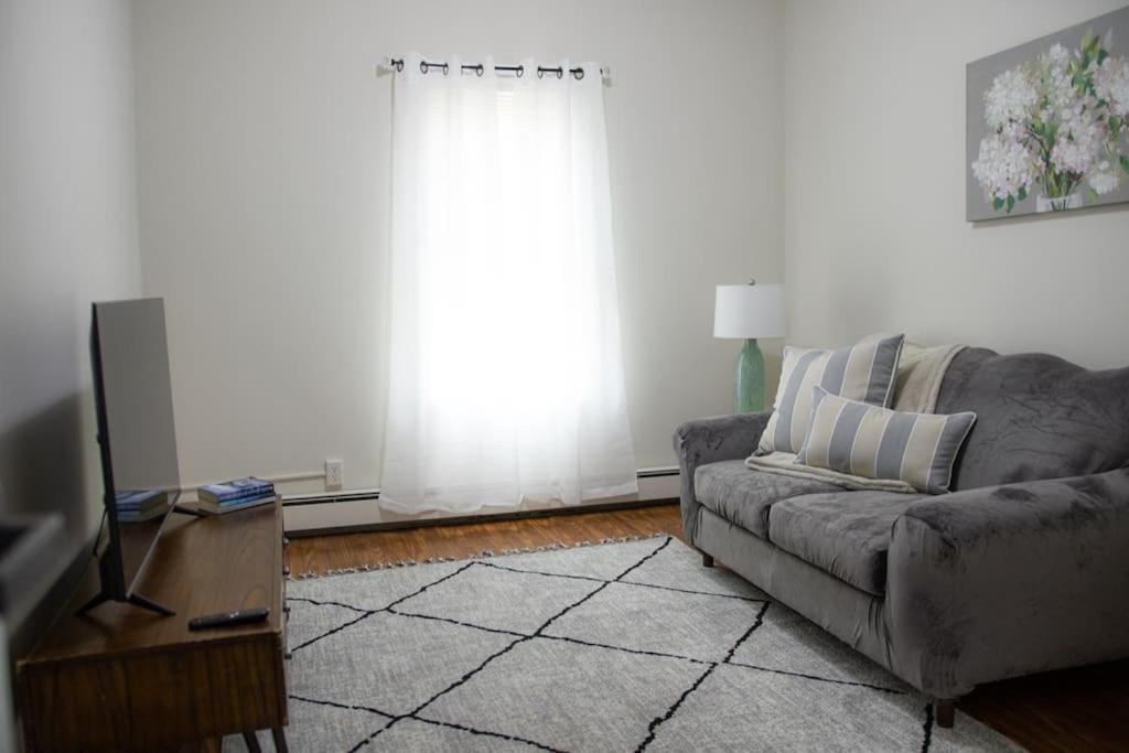 Appartamento Cozy Getaway Everett Esterno foto
