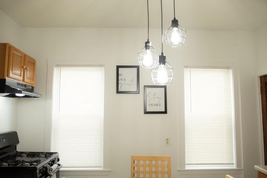 Appartamento Cozy Getaway Everett Esterno foto