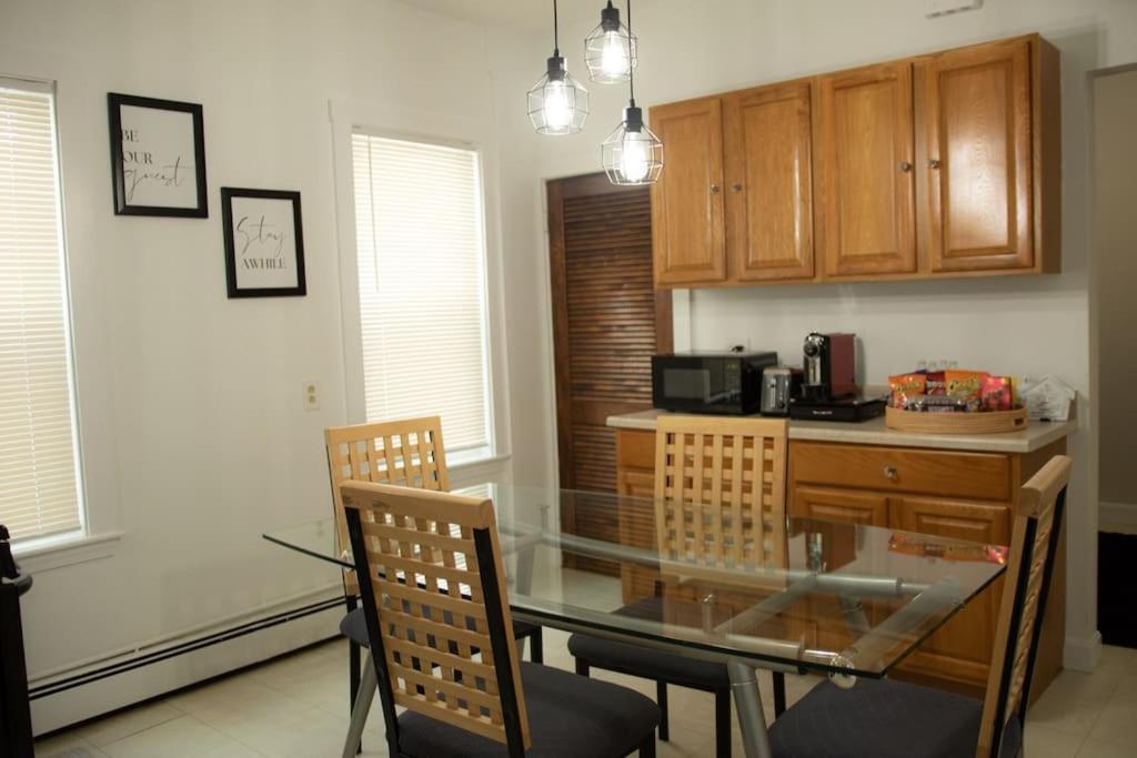 Appartamento Cozy Getaway Everett Esterno foto